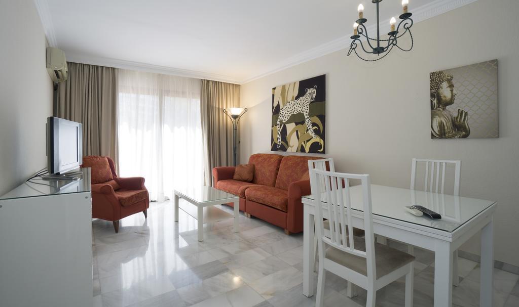 Club Jardines Del Puerto Διαμέρισμα Μαρμπέλλα Εξωτερικό φωτογραφία