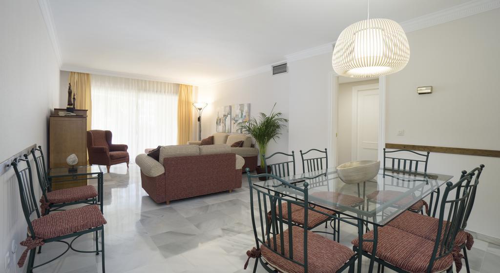 Club Jardines Del Puerto Διαμέρισμα Μαρμπέλλα Εξωτερικό φωτογραφία