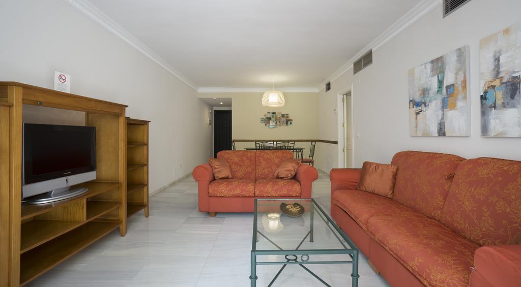 Club Jardines Del Puerto Διαμέρισμα Μαρμπέλλα Εξωτερικό φωτογραφία
