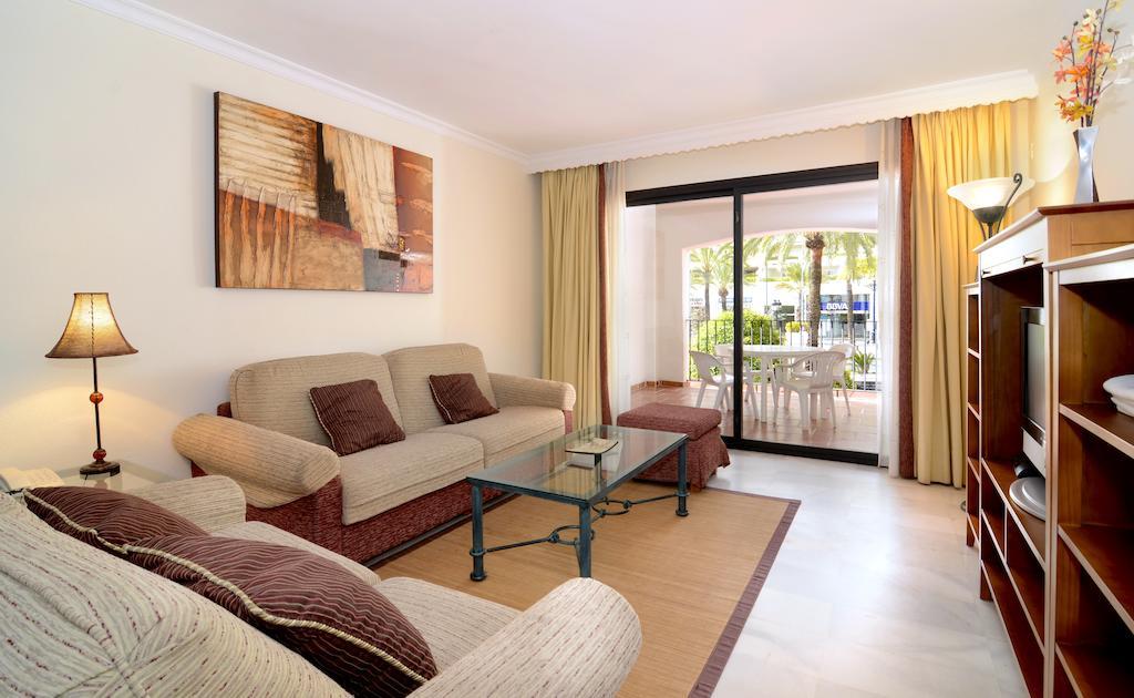 Club Jardines Del Puerto Διαμέρισμα Μαρμπέλλα Δωμάτιο φωτογραφία